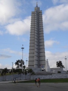 Der Obelisk am Platz der Revolution in Havanna.