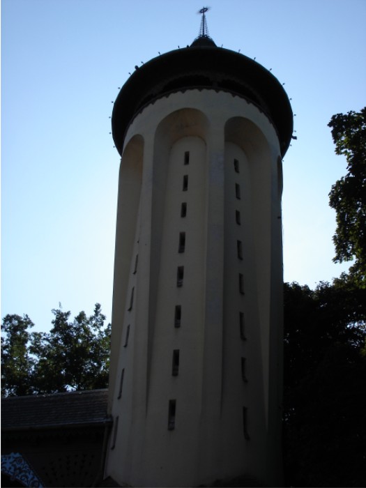 Der Wasserturm am Palic-See.
