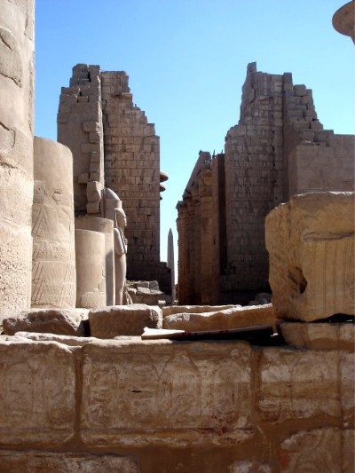 Im Karnak-Tempel.