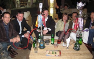 Eine Shisha gehört in Sharm El Sheikh wohl dazu. Ich rauche natürlich nicht, wie man an dem fehlenden Schlauch erkennen kann.