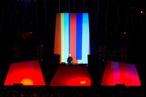 Der Super-DJ lockte das größte Publikum überhaupt beim Melt an - auch mit einer tollen Lichtshow. Foto: Melt-Festival
