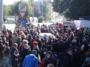 Treffpunkt Connewitzer Kreuz: Rund 400 Teilnehmer waren zum Slutwalk gekommen.
