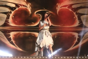 Dass die Sängerin von Within Temptation vor ihrer Musikkarriere einmal Modedesignerin war, sieht man ihr nicht unbedingt an. Foto: FKP Scorpio/Malte Schmidt