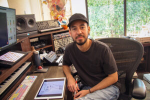 Mike Shinoda Dropped Frames Review Kritik