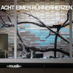 Acht Eimer Hühnerherzen Musik Review Kritik
