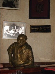 Hier trank Hemingway am liebsten seinen Daiquiri. Wenn die Leute irgendwann einmal eine lebensgroße Statue von mir an einer Theke aufstellen, habe ich's geschafft, würde ich sagen.
