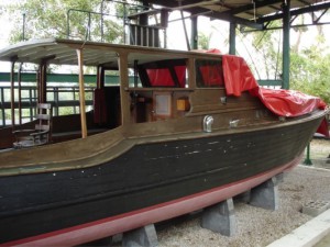 Die Yacht von Hemingway! Sie heißt übrigens Pilar.