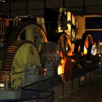 Zwischen diesen Rädern sind in der Zuckerfabrik früher ab und zu mal Arbeiter zerquetscht worden. Im Ernst. Heute ist die Fabrik ein Museum.