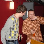 Tipp an Jens: Keine Getränke mit hinter das DJ-Pult nehmen!