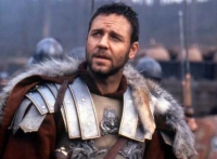 Gladiator Der Feldherr Maximus (Russell Crowe) soll Kaiser werden. Doch dann wird er zum Sklaven.