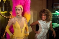 Miss Undercover 2 Gracie Hart (Sandra Bullock, links) muss in Las Vegas einer Freundin aus der Patsche helfen.