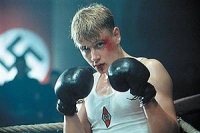 Napola Sein Talent als Boxer führt Friedrich (Max Riemelt) an eine Nazi-Kaderschmiede.
