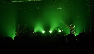 Blood Red Shoes Laura-Mary Carter und Steven Ansell bewiesen: Mehr als Gitarre und Drums braucht man nicht für ein Rockspektakel.