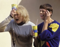 Dumm und Dümmerer Harry (Derek Richardson) und Lloyd (Eric Christian Olsen) sind sicher: Sie sind keine Knallköpfe. Sie sind nur besonders.