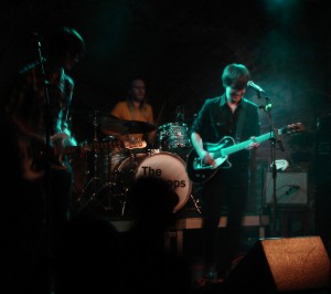 Die Outfits waren wie der Sound: Mando Diao trifft Kings Of Leon.