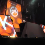 Paul Kalkbrenner sah auf der Riesen-Bühne aus wie eine Playmobilfigur.