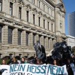 Beim Zug in die Innenstadt traf die Demo eher auf Sympathie denn auf Empörung.