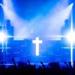 Dass der Papst gerade Justice verklagt, ist nur ein Gerücht. Foto: Melt-Festival/Stephan Flad