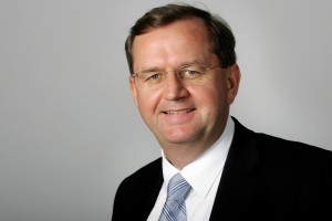 Hans-Peter Siebenhaar Vetternwirtschaft, Korruption und Ineffizienz beklagt Hans-Peter Siebenhaar bei ARD und ZDF. Foto: Eichborn Verlag/Pablo Catagnola