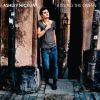 Pop ohne Charakter bietet Ashley Hicklin auf "Kissing The Queen".