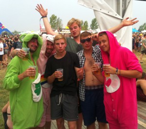 Highfield 2015 Kostüm Glücksbärchis