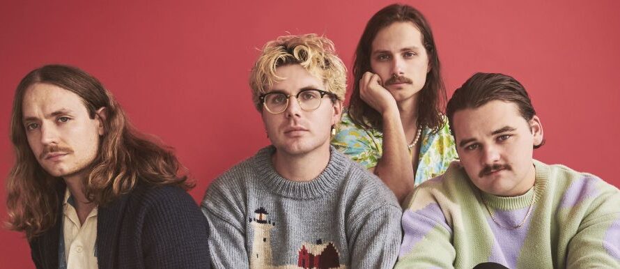 Vacations – „No Place Like Home“