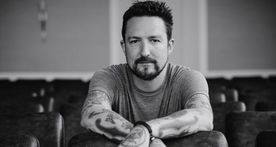 Frank Turner – „Undefeated“
