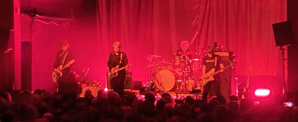Tocotronic auf der Bühne im Felsenkeller Leipzig