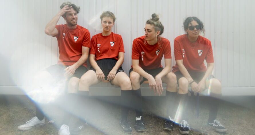 Kapa Tult – „Immer alles gleichzeitig“