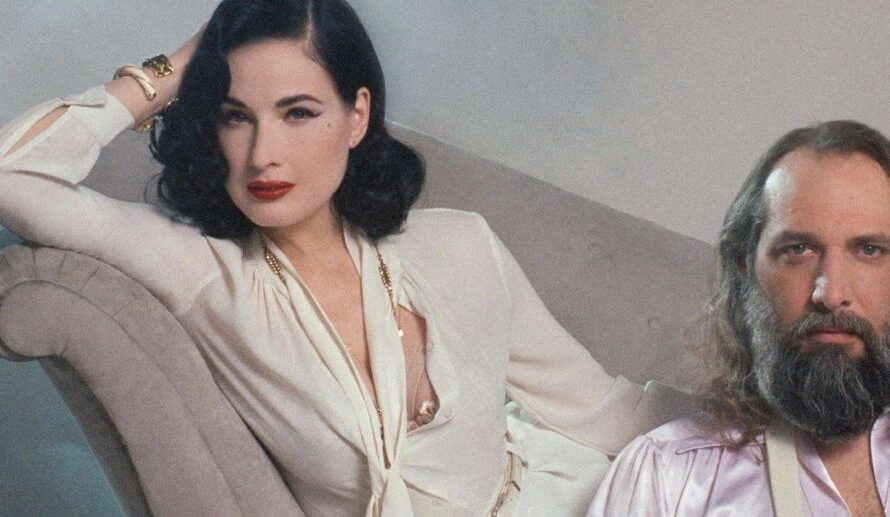 Dita von Teese – „Dita von Teese“