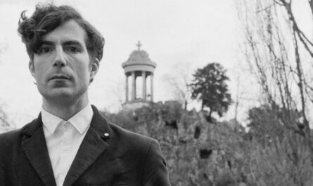 Entrance Not Gonna Say Your Name Review Kritik