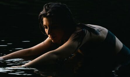 Julia Holter Sun Girl