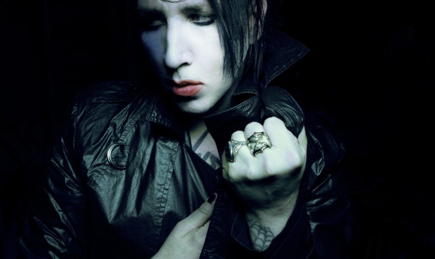 Marilyn Manson – „Born Villain“