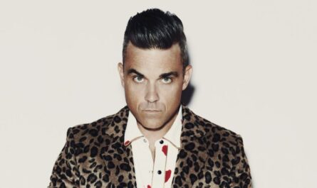 Robbie Williams I've Been Expecting You