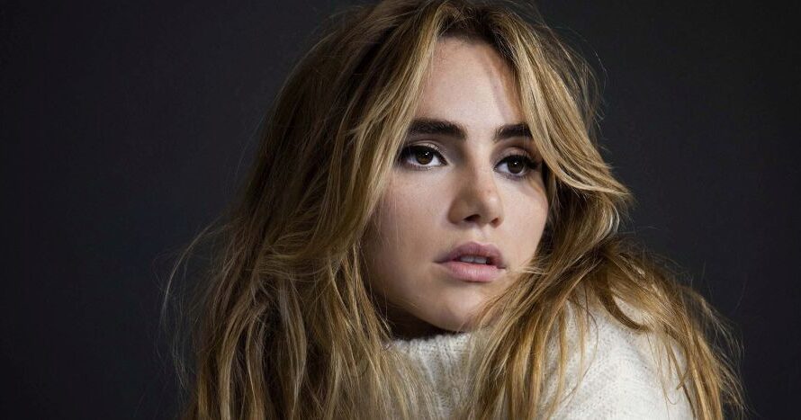 Suki Waterhouse – „I Can’t Let Go“