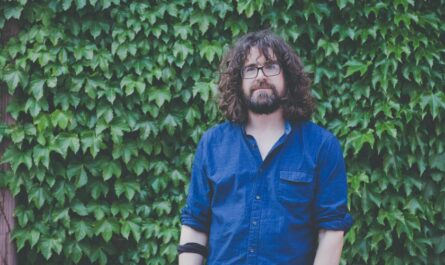 Lou Barlow Brace The Wave
